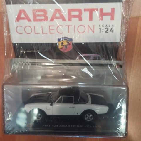 edicola-hachette-abarth-club-torino